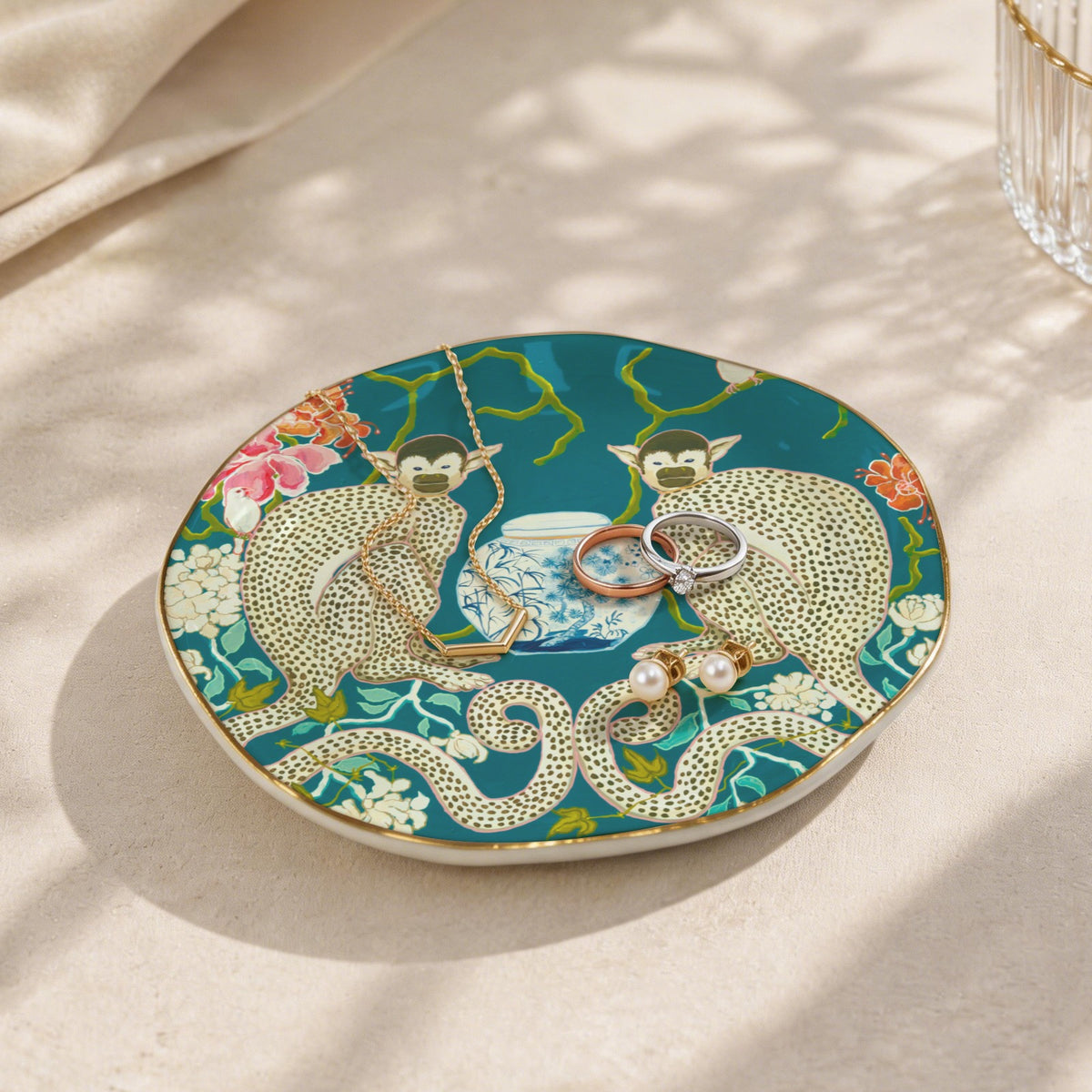 MOT 67 Wavy Round Jewelry Dish